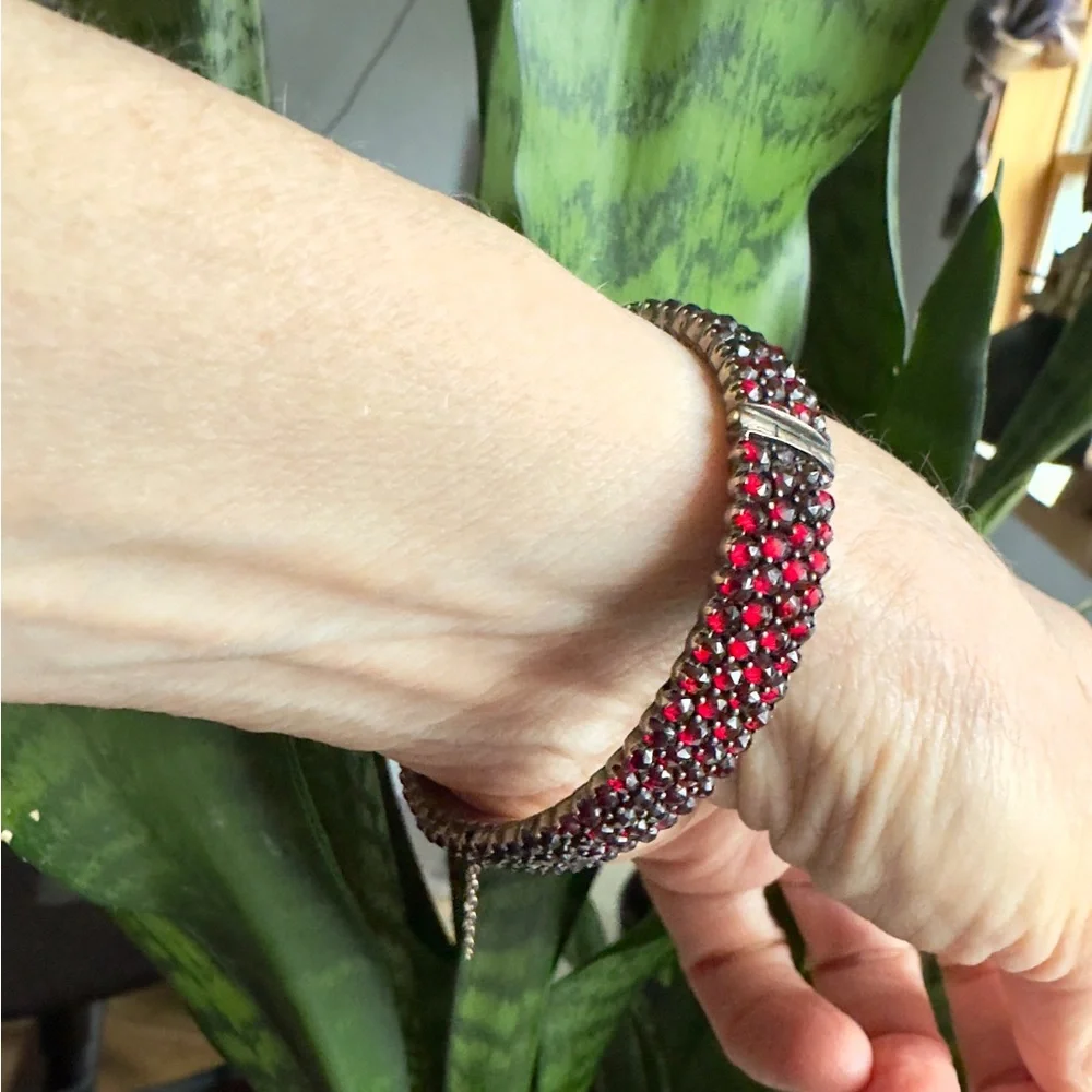 Antique Sterling bohemian Garnet Hinge Bracelet - Picture 8 of 9